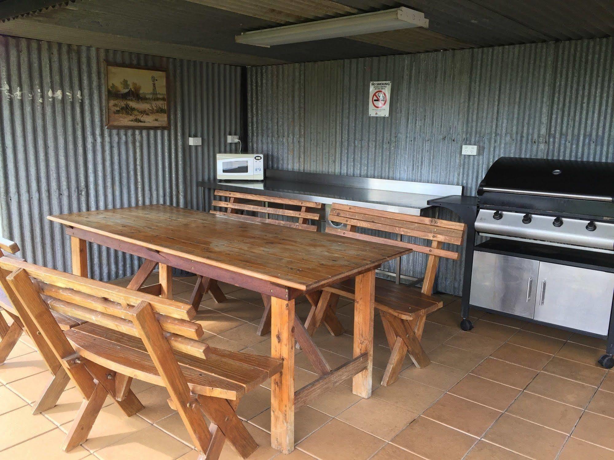 Tuckerbox Motor Inn Gundagai Exteriér fotografie