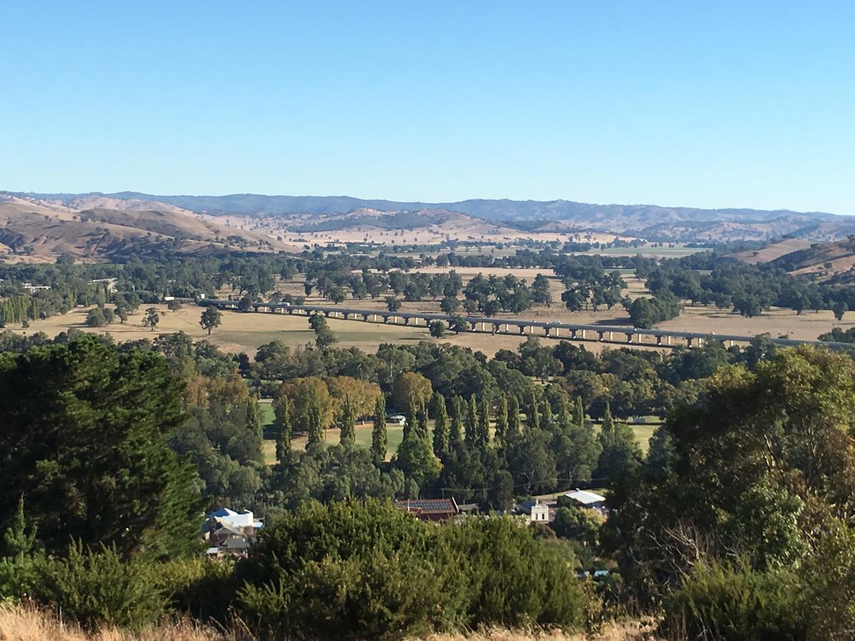 Tuckerbox Motor Inn Gundagai Exteriér fotografie